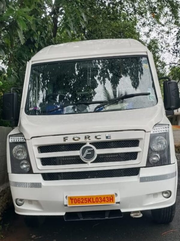 13+1 Seat Ac Tempo Traveler