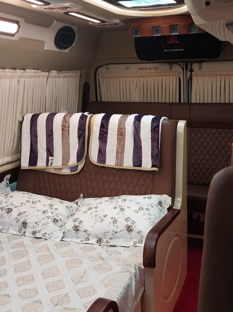 Tempo Traveller3